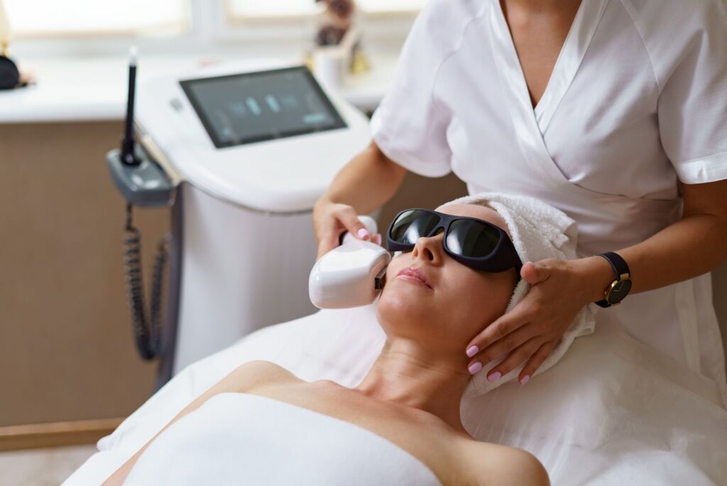 Cosmetologist in Raipur