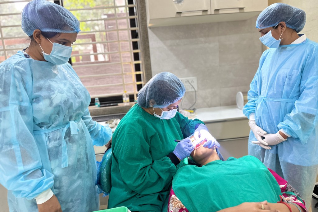 टॉप डेंटल क्लिनिक रायपुर